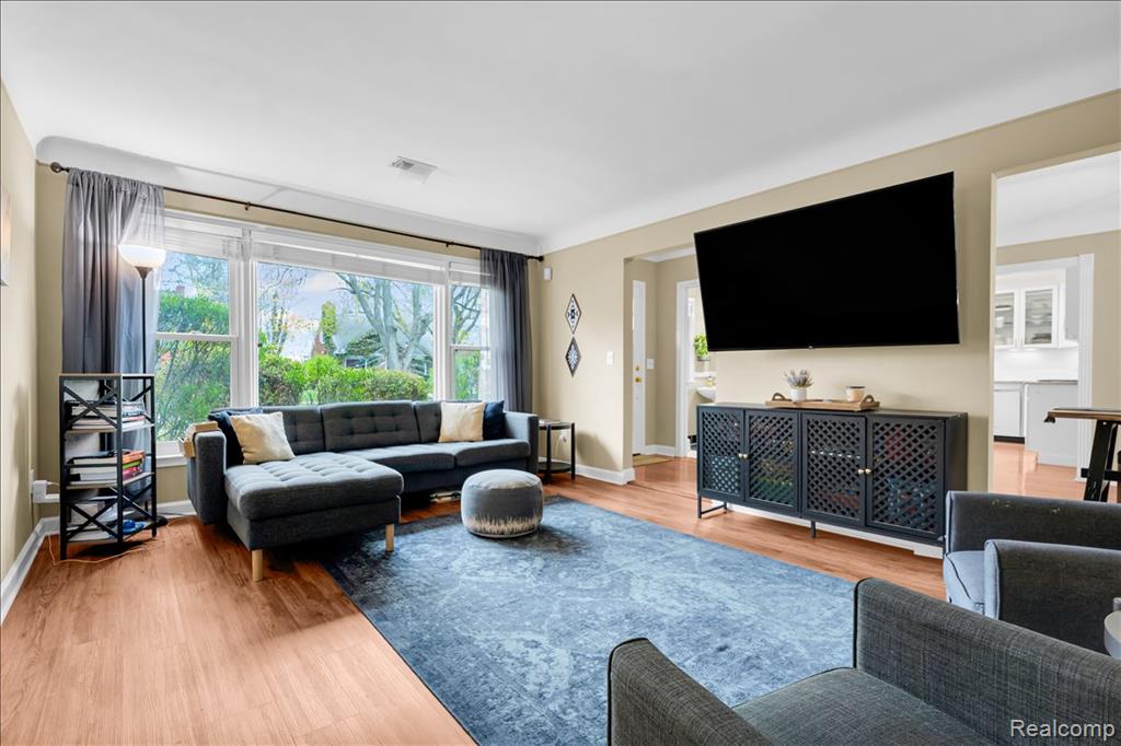 4161 Seminole Drive, Royal Oak, MI 48073 — Photo 5