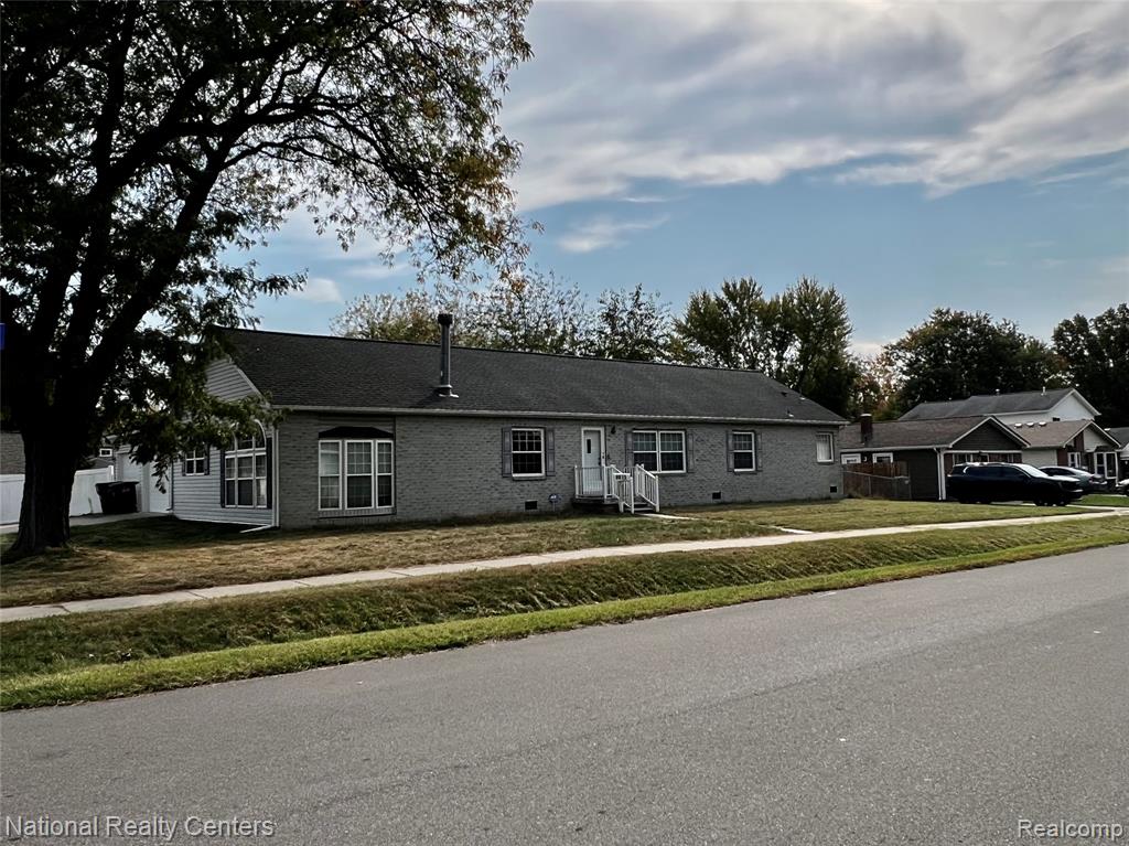 8015 Syracuse Street, Taylor, MI 48180 — Photo 3