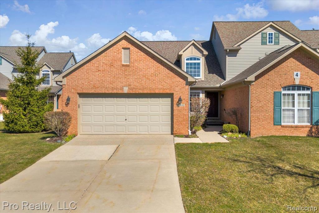 43880 Cherry Grove Court W, Canton, MI 48188 — Photo 2