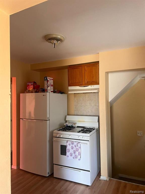 9910 Coyle Street, Detroit, MI 48227 — Photo 12