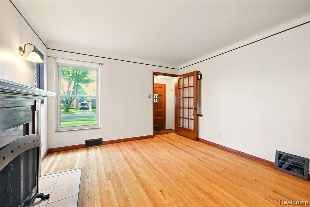 7132 Shenandoah Avenue, Allen Park, MI 48101 — Photo 7