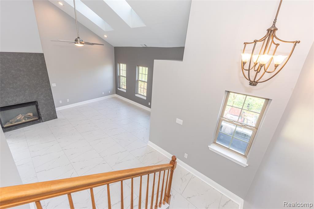 29242 W Glen Oaks, Farmington Hills, MI 48334 — Photo 18