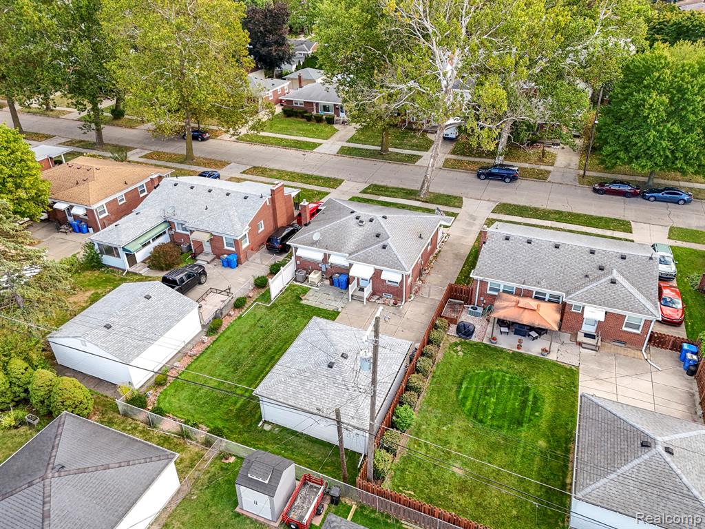 8255 Kinmore Street, Dearborn Heights, MI 48127 — Photo 40