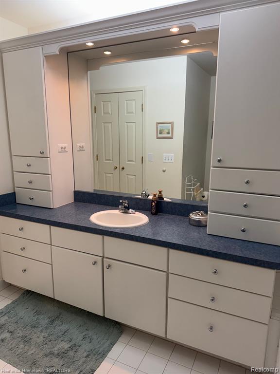 43632 ABBEY Circle, Canton, MI 48187 — Photo 21