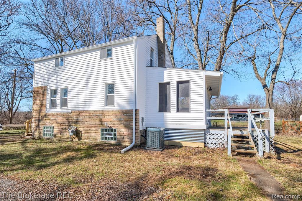 5447 Sitka Street, Burton, MI 48519 — Photo 3