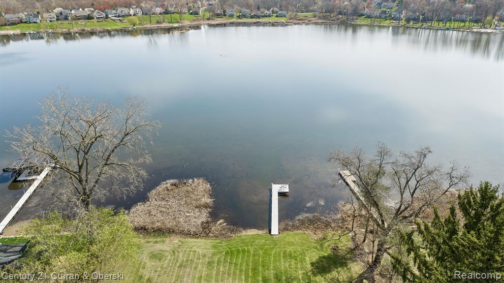 417 CHICAGO Drive, Howell, MI 48843 — Photo 53