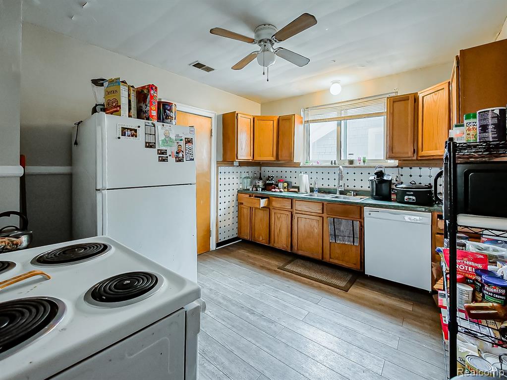 4826 Yorkshire Road, Detroit, MI 48224 — Photo 20