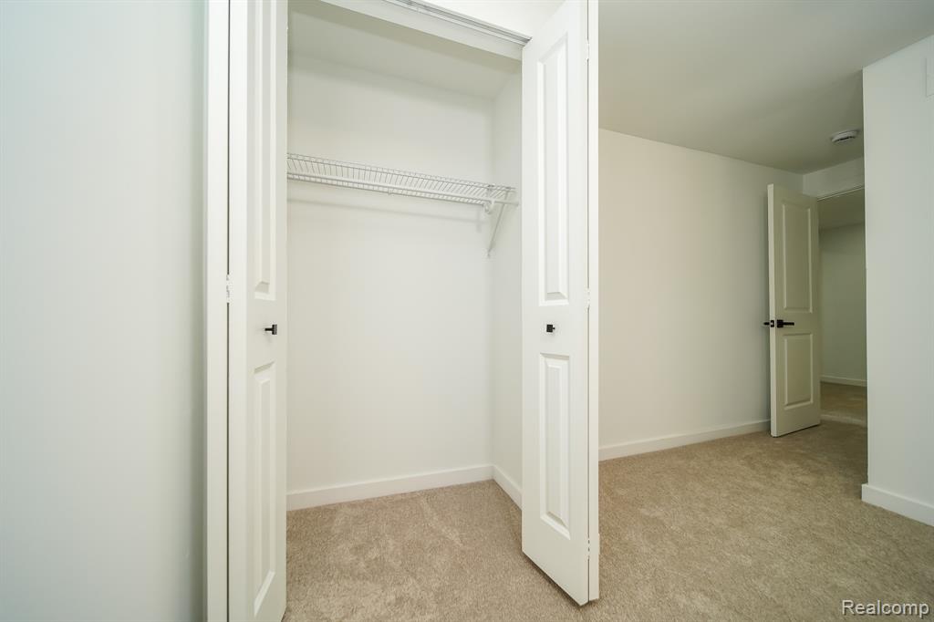 45293 Heatherwoode Lane, Macomb, MI 48044 — Photo 57