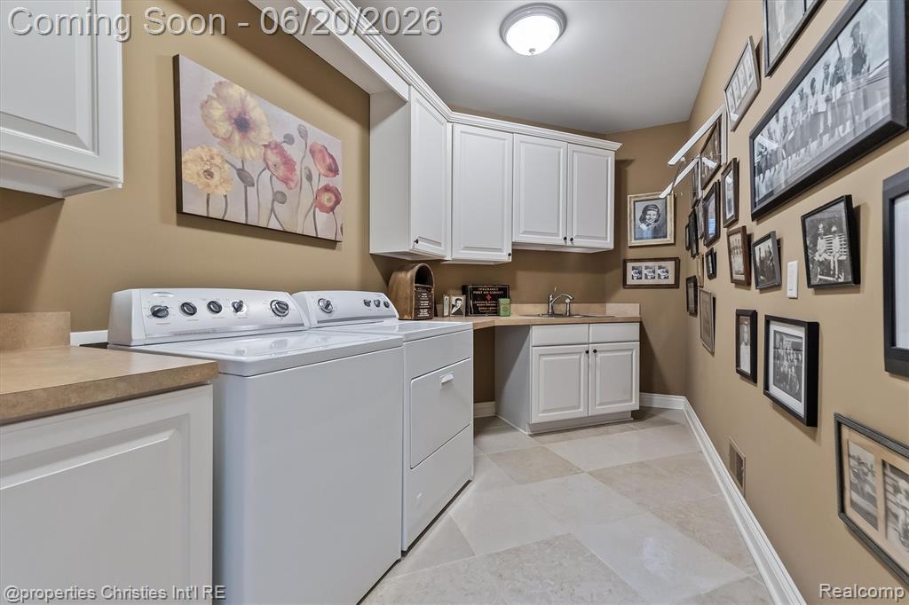595 Ridge Point Drive, Dundee, MI 48131 — Photo 45