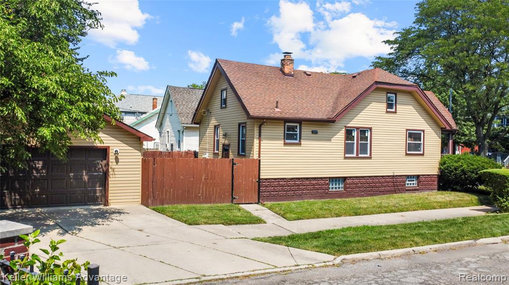 1449 Wayburn Street, Grosse Pointe Park, MI 48230 — Photo 18