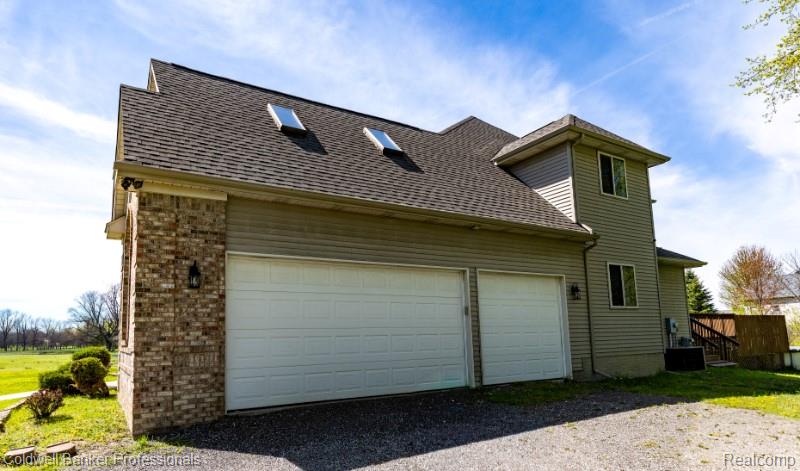 11171 Lapeer Road, Davison, MI 48423 — Photo 15