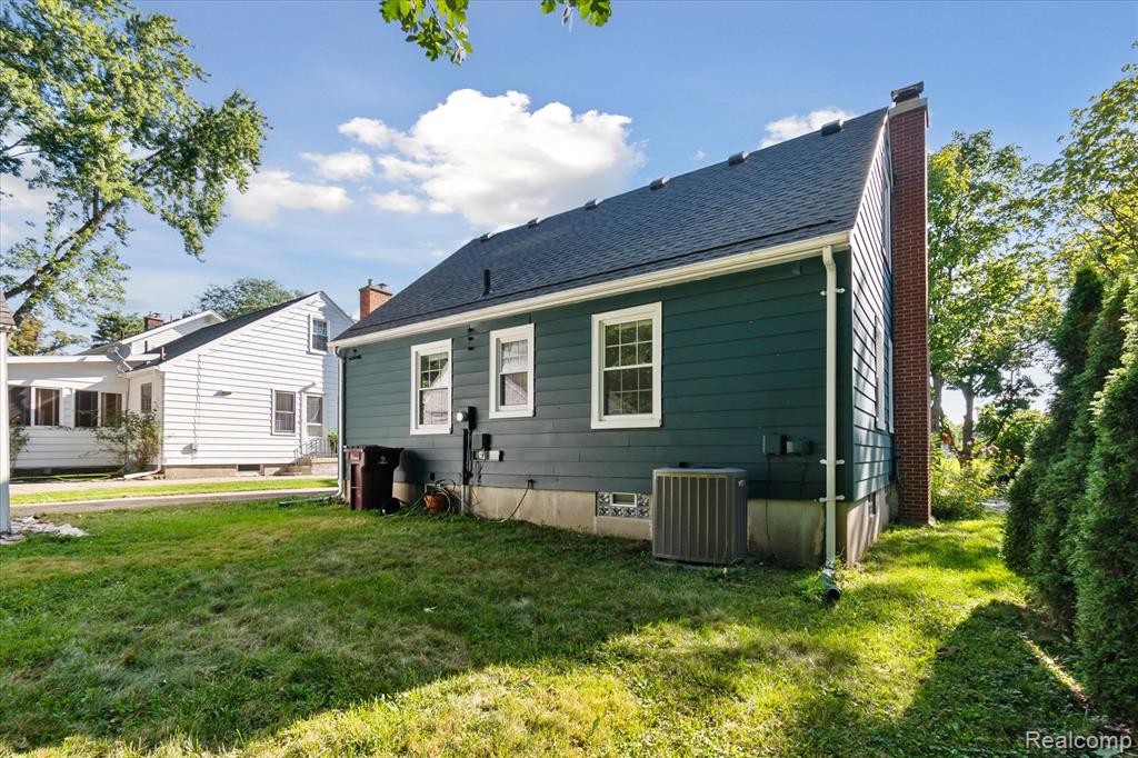 1134 Hutchins Avenue, Ann Arbor, MI 48103 — Photo 25
