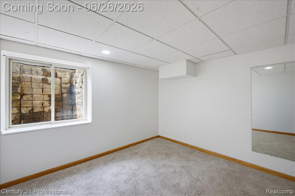 4683 Fox Chase Drive, White Lake, MI 48383 — Photo 38