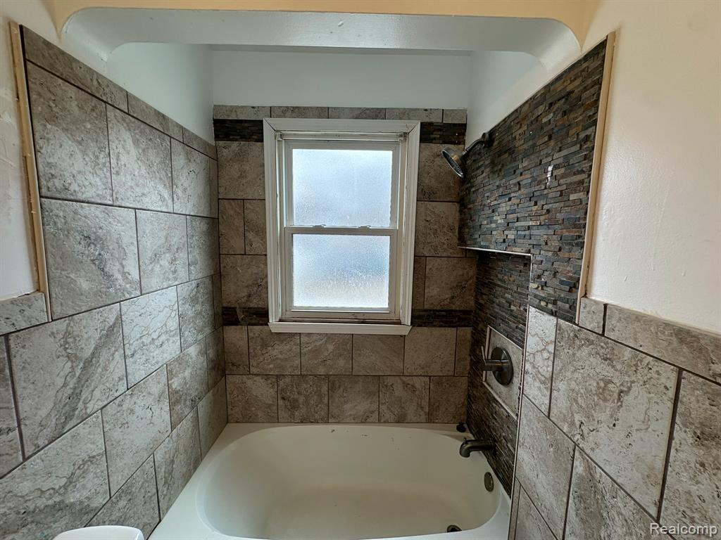 15759 Evergreen Road, Detroit, MI 48223 — Photo 18
