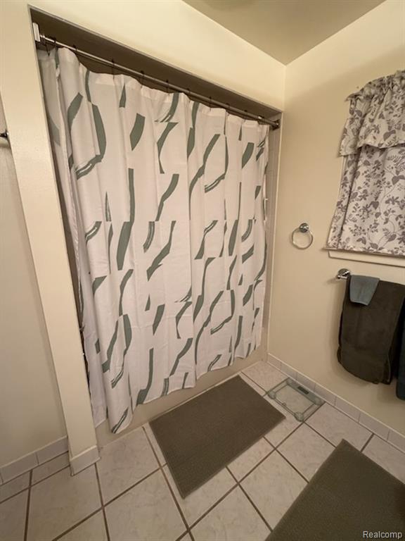 4780 S Tuxedo Drive, Warren, MI 48092 — Photo 17