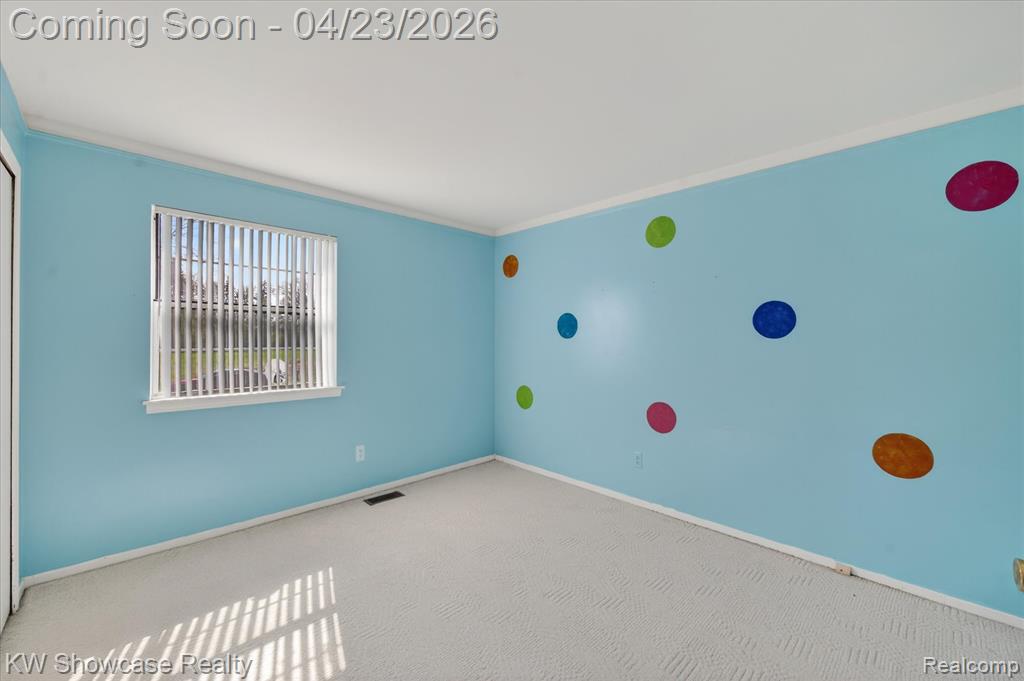 1584 Chanticlair Circle, Wixom, MI 48393 — Photo 22