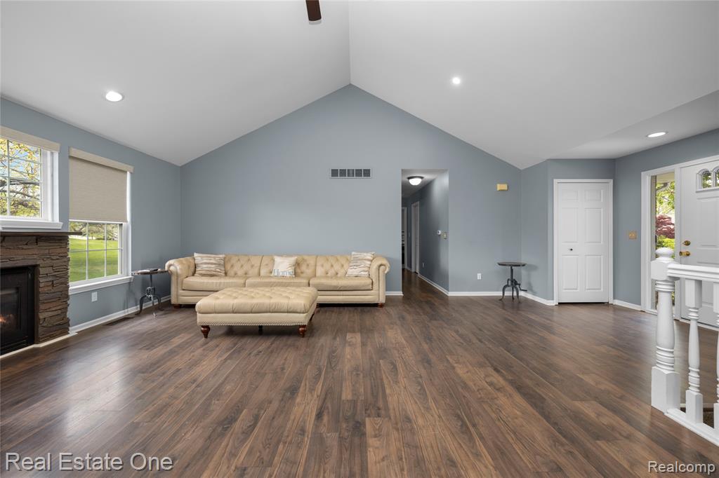 16222 Pine Lake Forest Court, Linden, MI 48451 — Photo 14