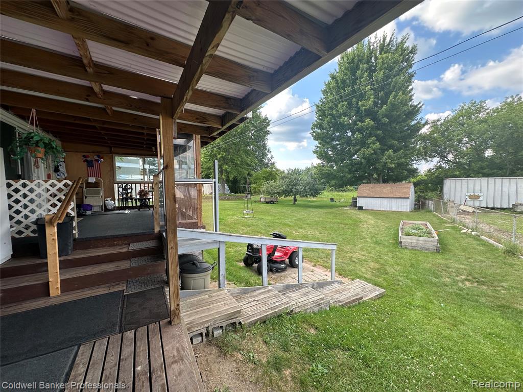 68 Plum Creek Road, Lapeer, MI 48446 — Photo 28