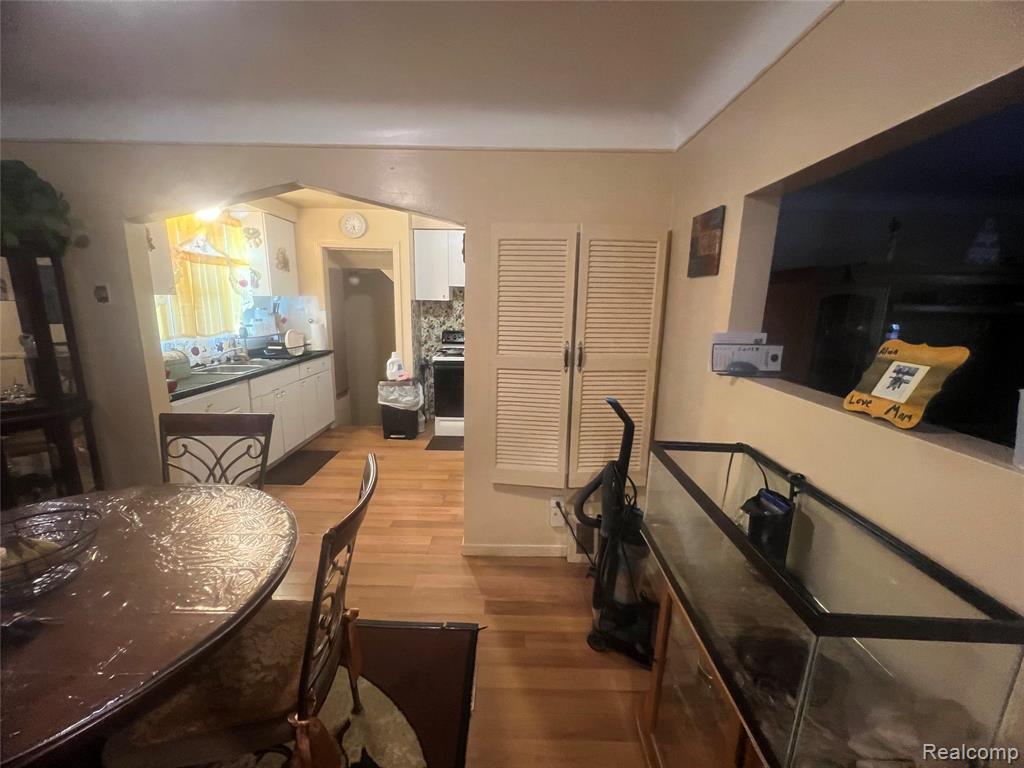 17665 Runyon Street, Detroit, MI 48234 — Photo 19