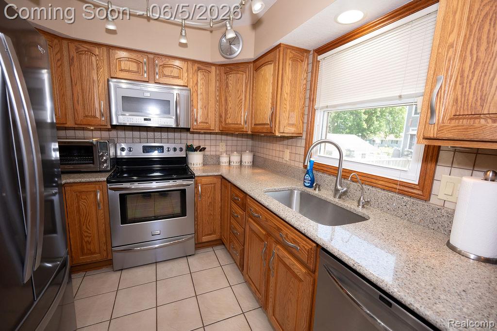 6321 Avenue B, La Salle, MI — Photo 24