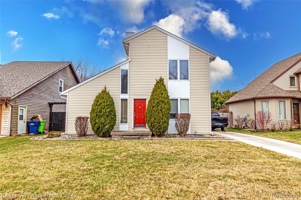39671 Arbor Street, Harrison Township, MI — front exterior
