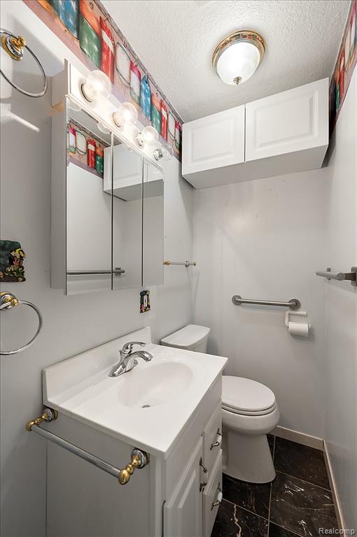 13358 Laplaisance Woods Street, La Salle, MI — Photo 32