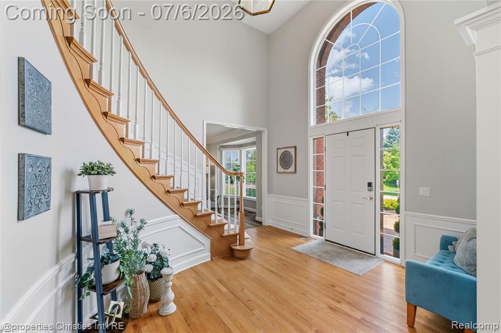 16223 Oak Forest Court, Northville, MI 48168 — Photo 6