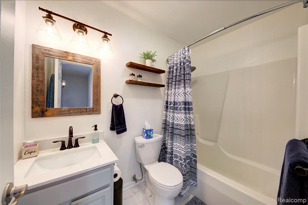 7862 Summer Breeze Trail, Howell, MI 48843 — Photo 39