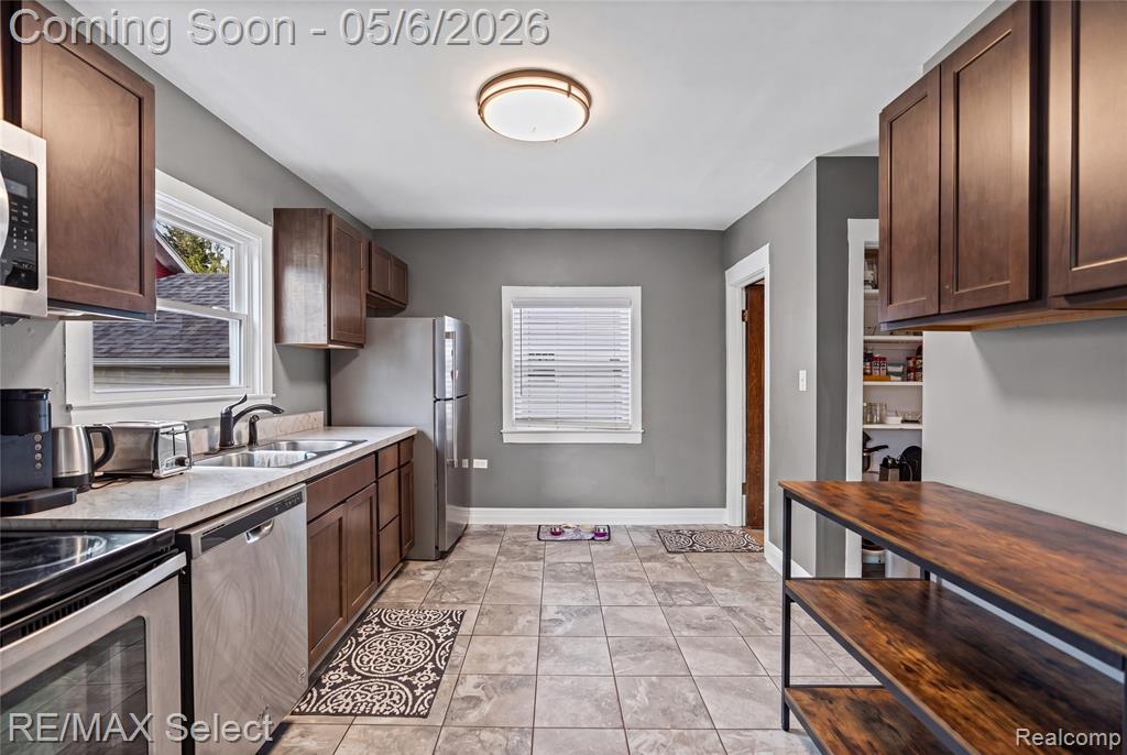 111 W 3rd Street, Davison, MI 48423 — Photo 15