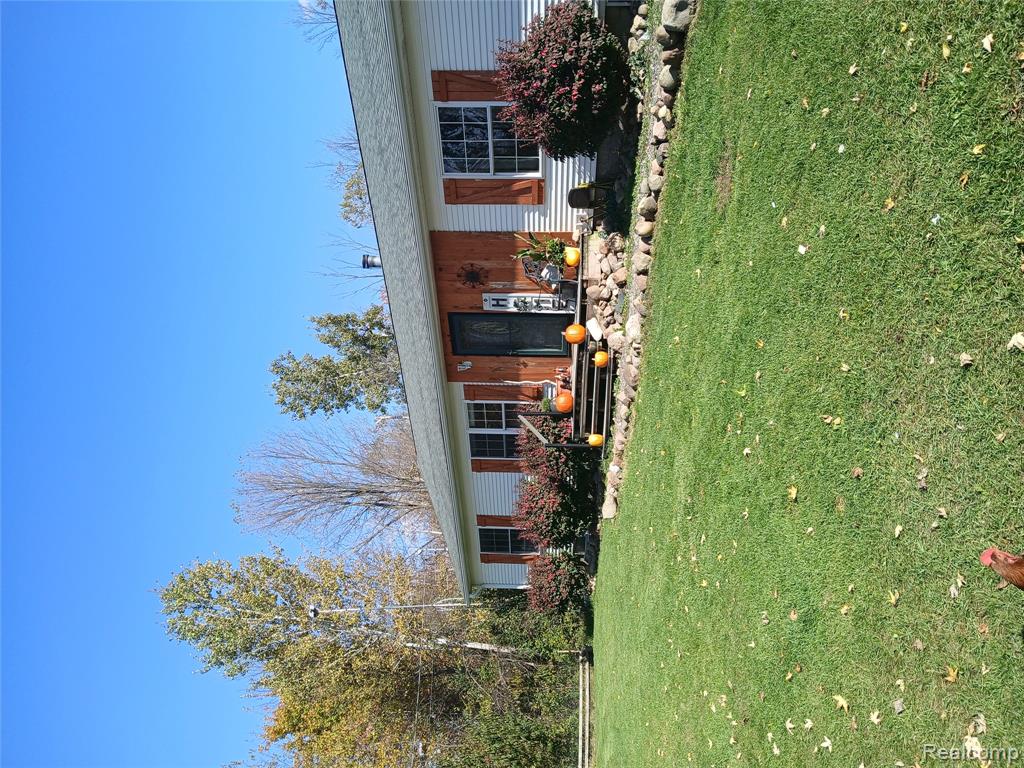 2601 Underwood Road, Caro, MI 48723 — Photo 2