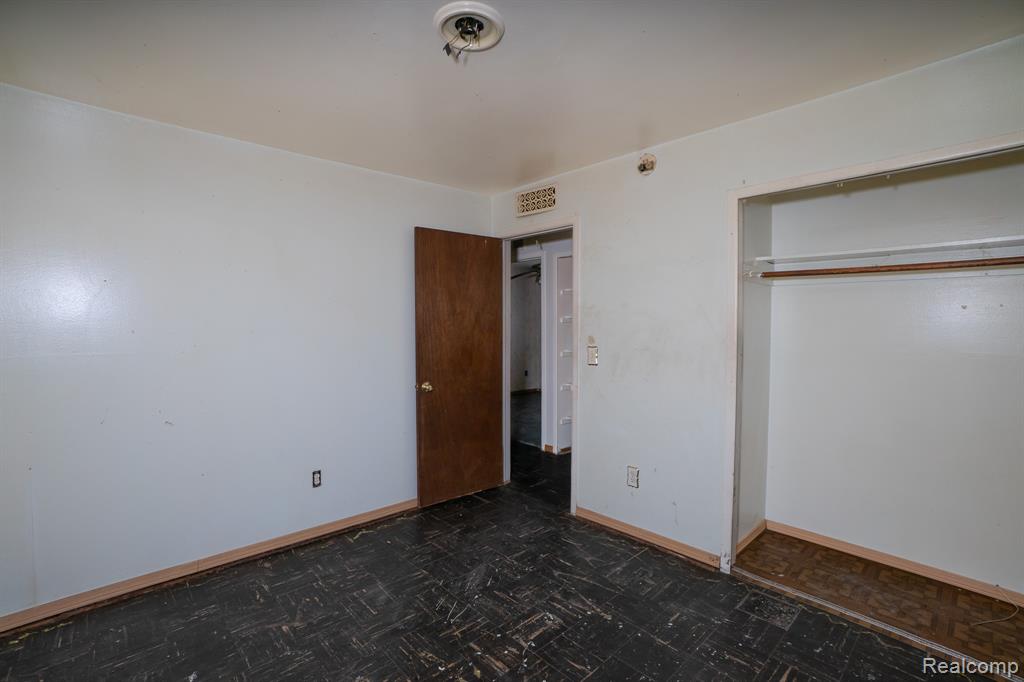 12667 Blackstone Street, Detroit, MI 48223 — Photo 18
