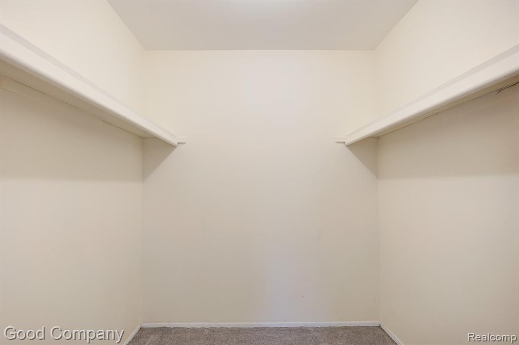 30056 W 12 MILE Road, 79, Farmington Hills, MI 48334 — Photo 24
