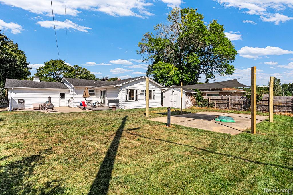 1610 Ravenswood Drive, Lansing, MI 48917 — Photo 37