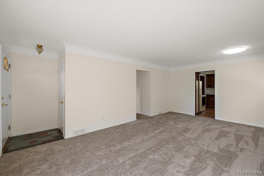 8628 Strom Drive, Sterling Heights, MI 48314 — Photo 5