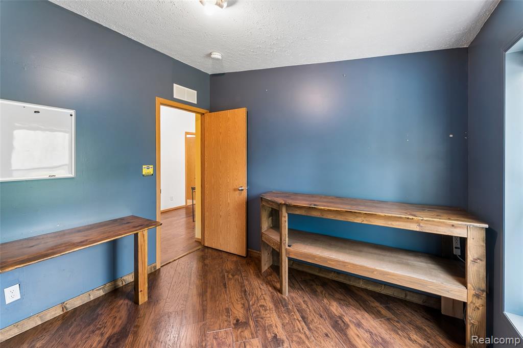 4587 Brown Road, Vassar, MI 48768 — Photo 39