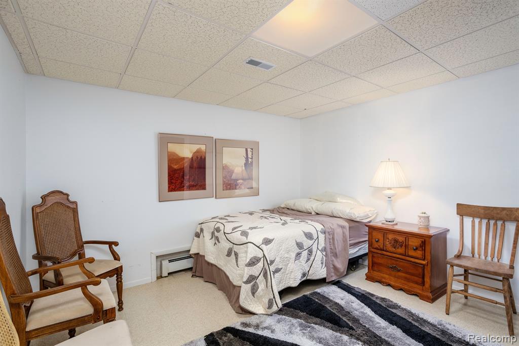 9871 Cambridge Court, South Lyon, MI 48178 — Photo 20