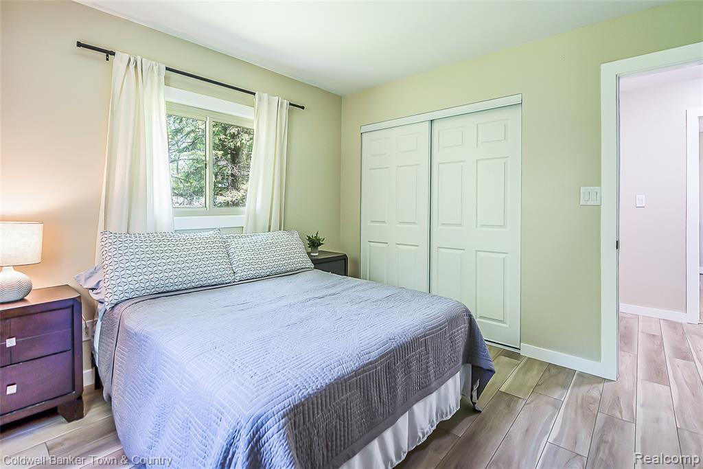 4225 N Tipsico Lake Road, Hartland, MI 48353 — Photo 28