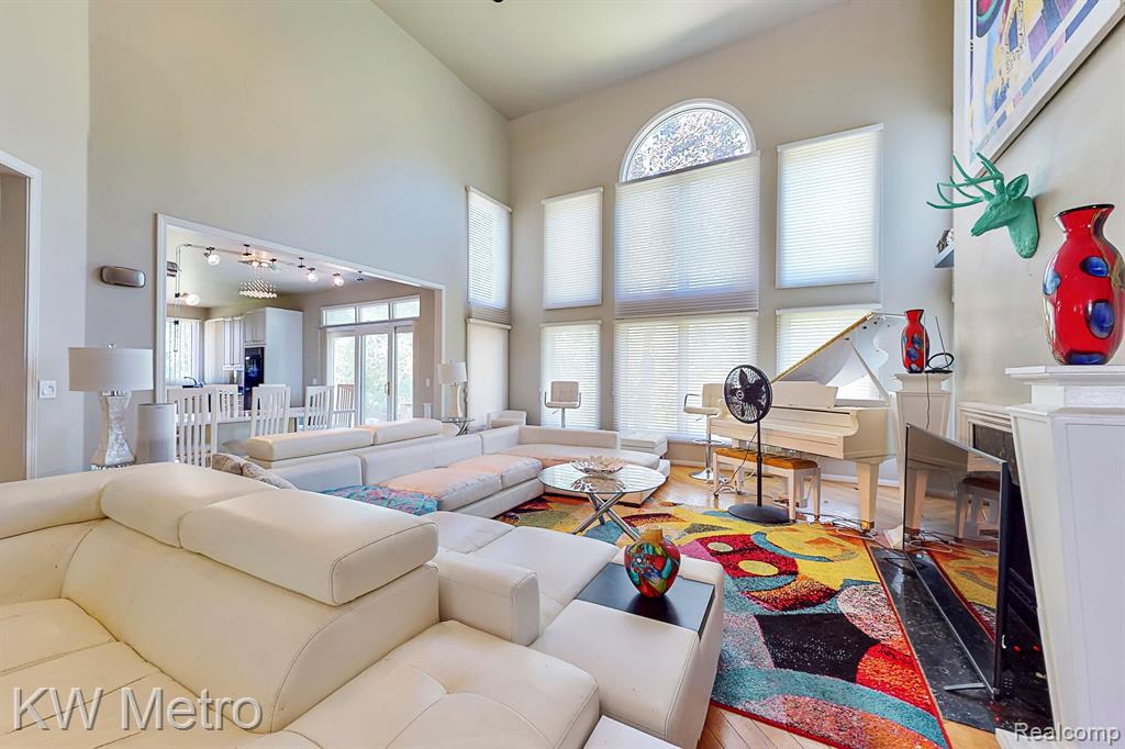 6657 Chelsea Bridge, West Bloomfield, MI — Photo 9