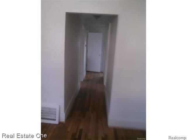 454 E breckenridge Street S, Ferndale, MI 48220 — Photo 3