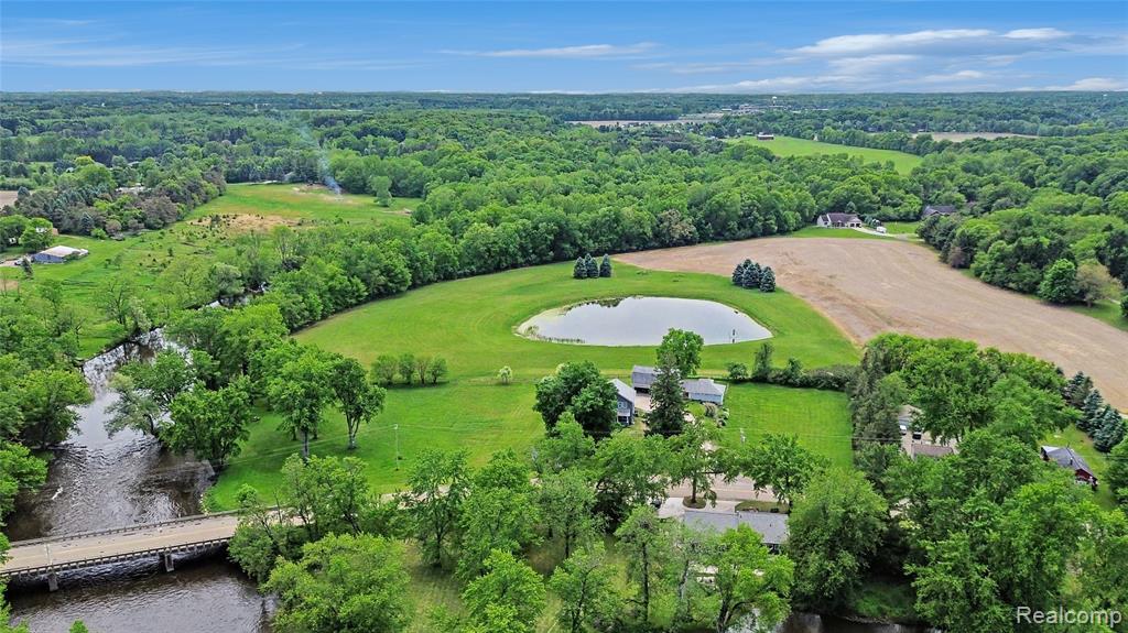 10810 Petrieville Highway, Eaton Rapids, MI 48827 — Photo 38