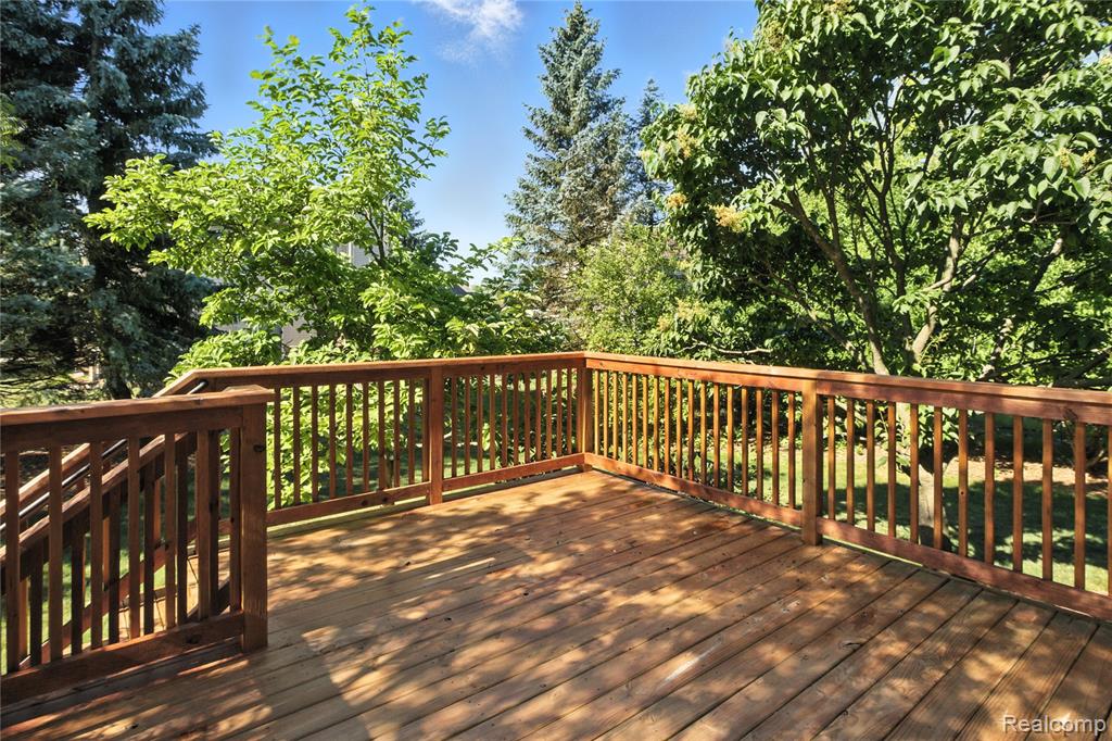 43011 Brookstone Drive, Novi, MI 48377 — Photo 54