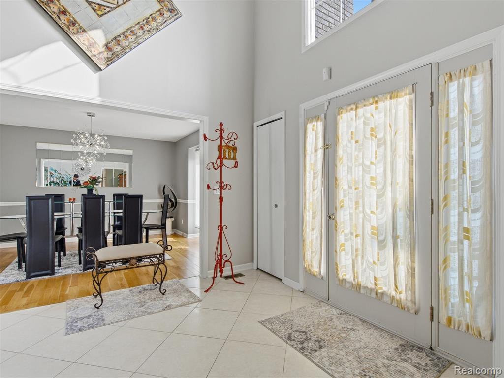 48507 Montelepre Drive, Utica, MI 48315 — Photo 4