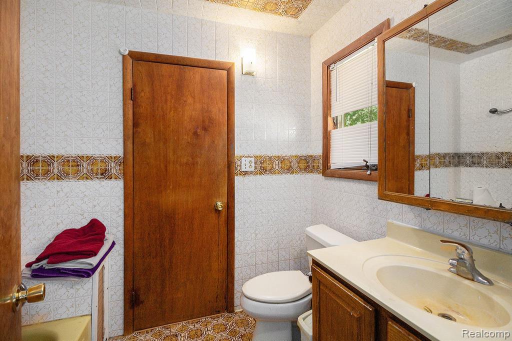 8050 Mester Road, Chelsea, MI 48118 — Photo 12