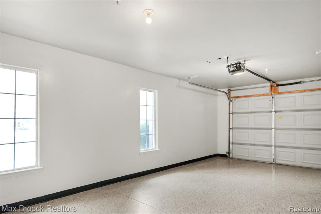 49086 W Woods Drive, Utica, MI 48317 — Photo 14