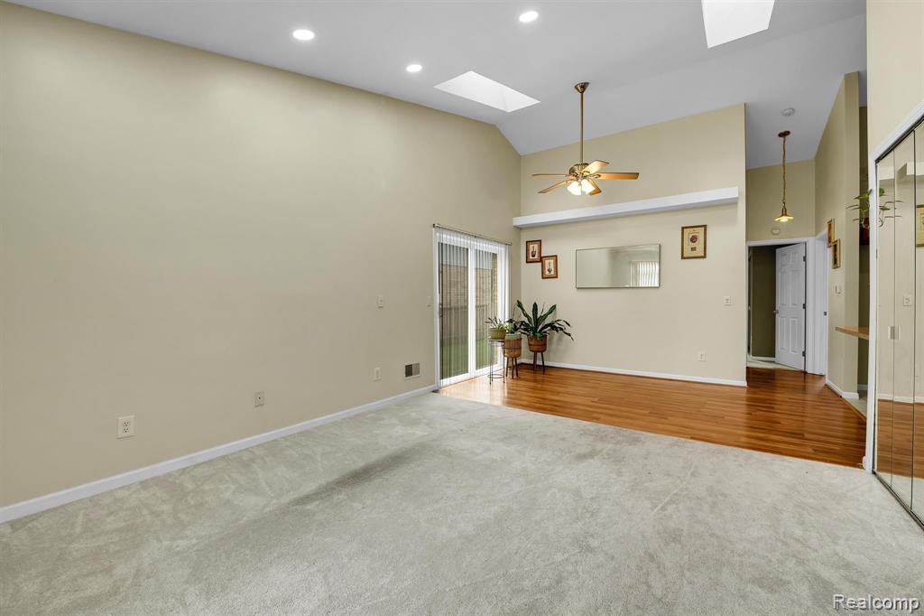 23468 STOFLET Lane, Trenton, MI 48183 — Photo 6