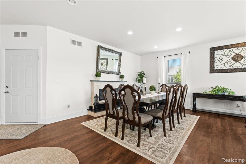 4075 BARR Road, Canton, MI 48188 — Photo 12