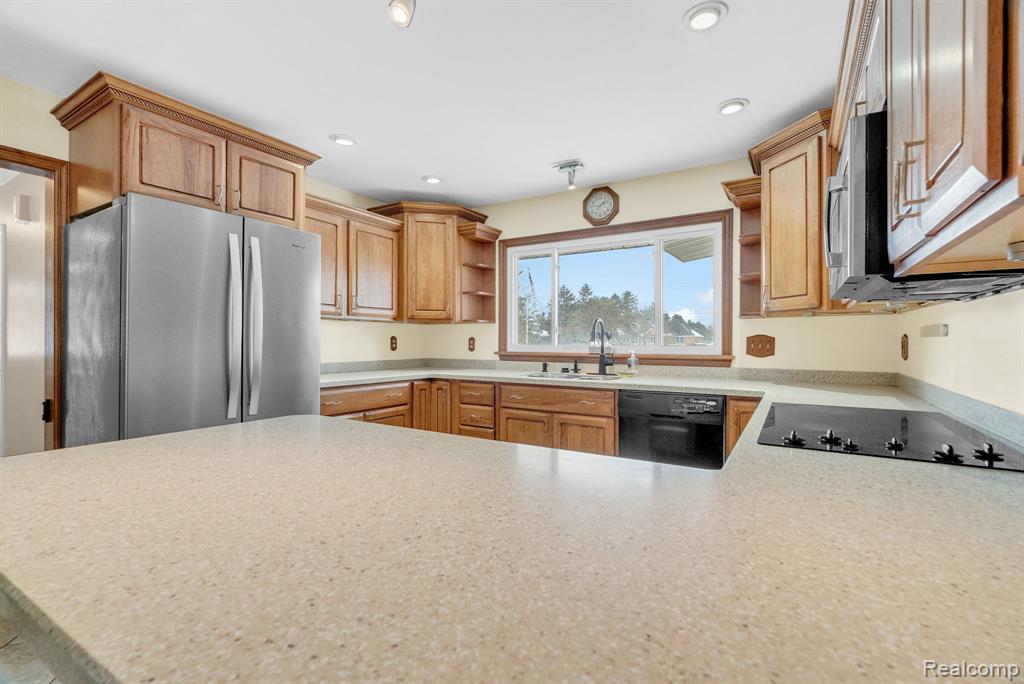 6800 Peck Road, Lexington, MI 48450 — Photo 16