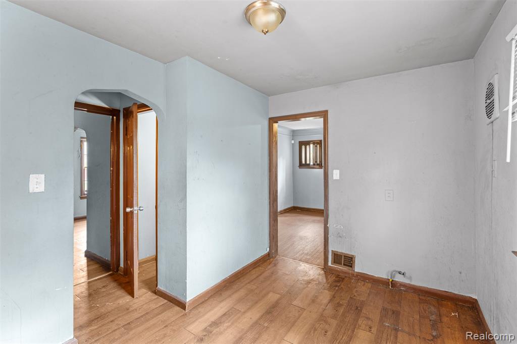 15082 Hazelridge Street, Detroit, MI 48205 — Photo 12