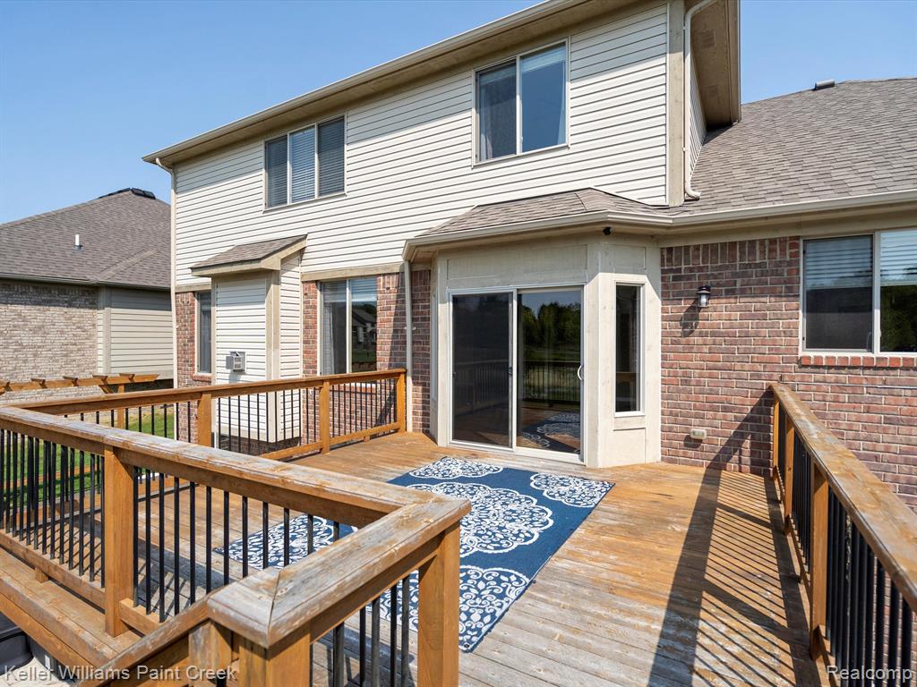46267 Terrace Drive, Shelby Twp, MI 48317 — Photo 29