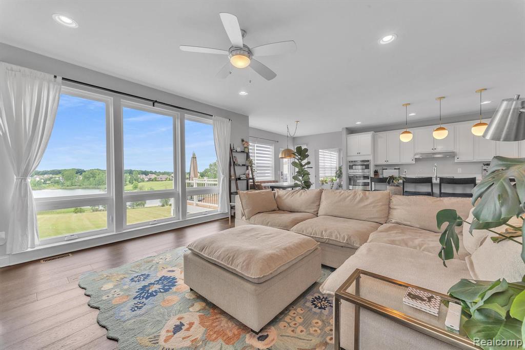 9857 Dartmouth Road, Clarkston, MI 48348 — Photo 15